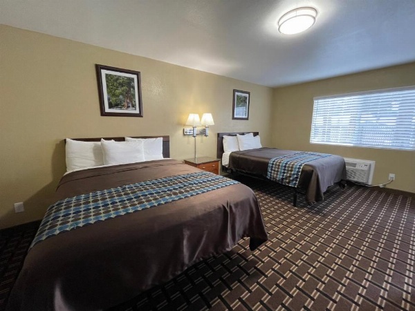 Tahoe Hacienda Inn image 17