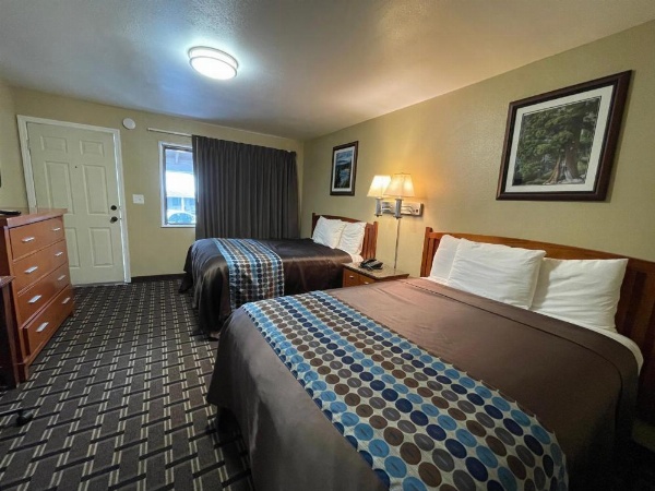 Tahoe Hacienda Inn image 28